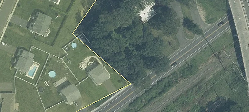 190 Pinebrook Rd