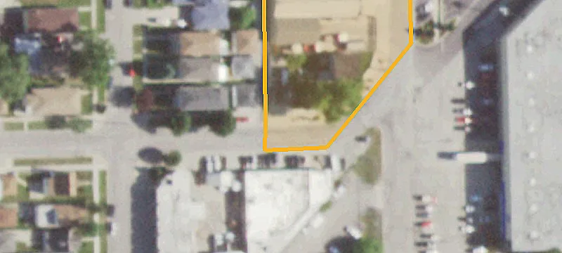3200 Le Moyne St