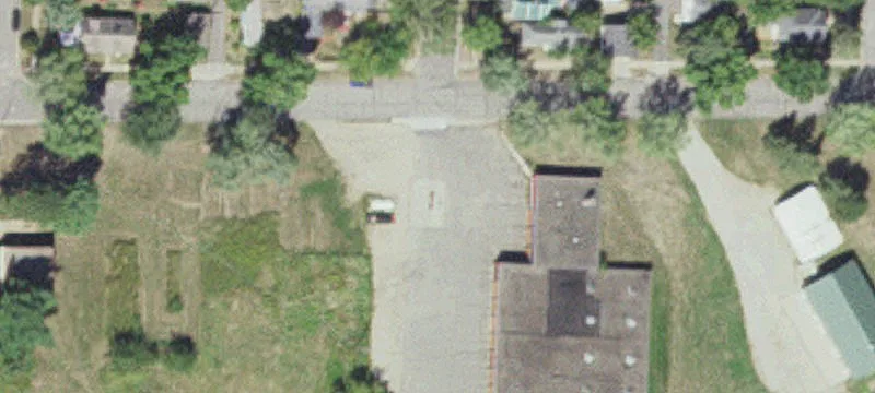 502 4 St