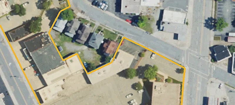 111 Paisley St