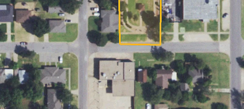 222 Tom Stafford Ave