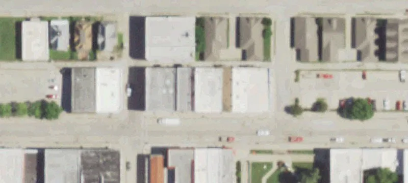 110-114 Broadway Ave