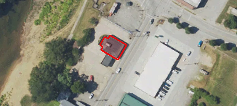 114 Russell St