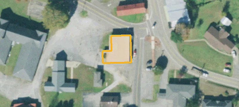 34890 Hwy 104 Hwy