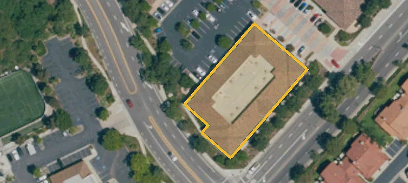 803 Camarillo Springs Rd