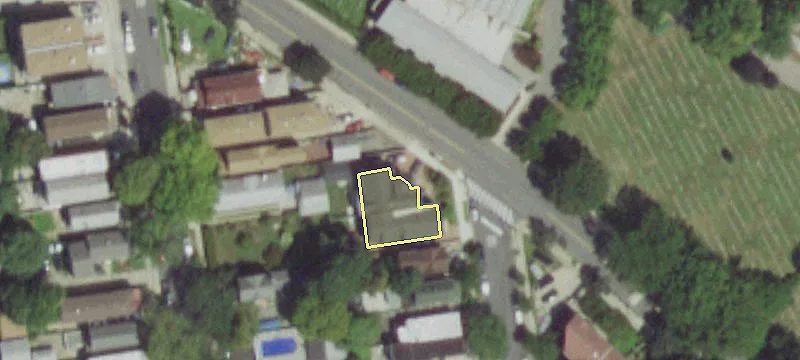 127-22 Kew Gardens Rd