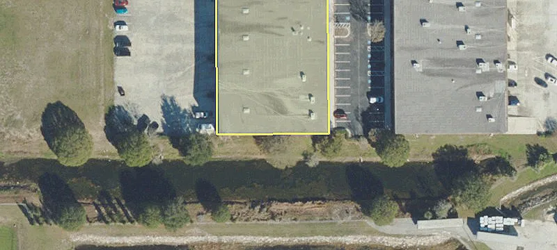 2325 Commerce Point Dr