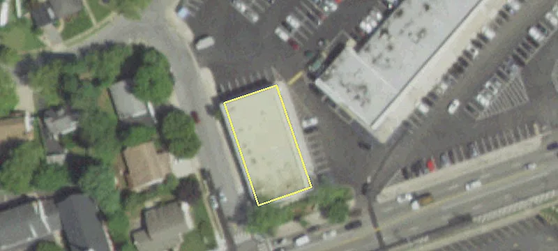998-1054 Old Country Rd