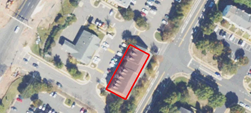 6134 Redwood Square Ctr