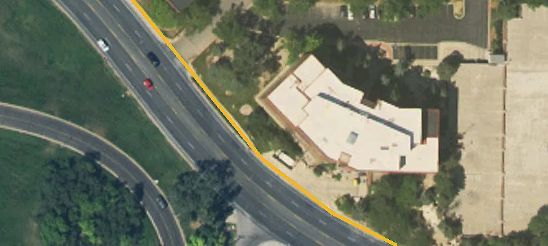 1104 Country Hills Dr