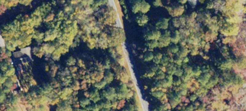 Peninsula Dr