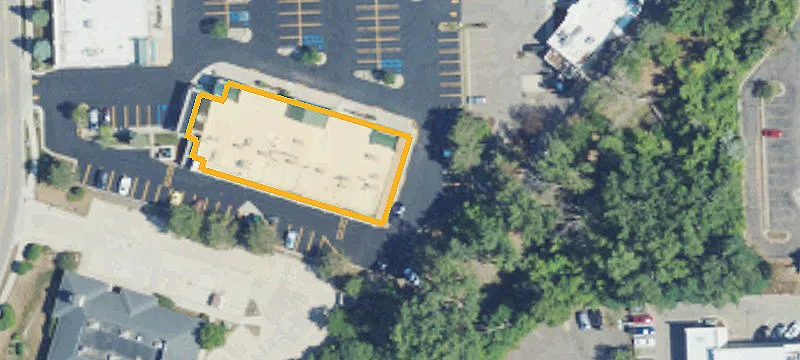 39711-39877 Grand River Ave