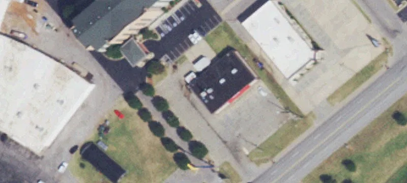 1301 Main St