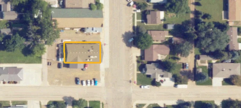 206 Main St
