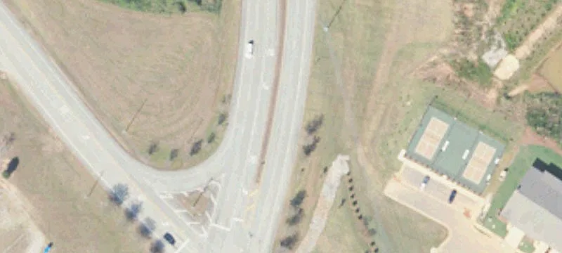 Veterans Pkwy