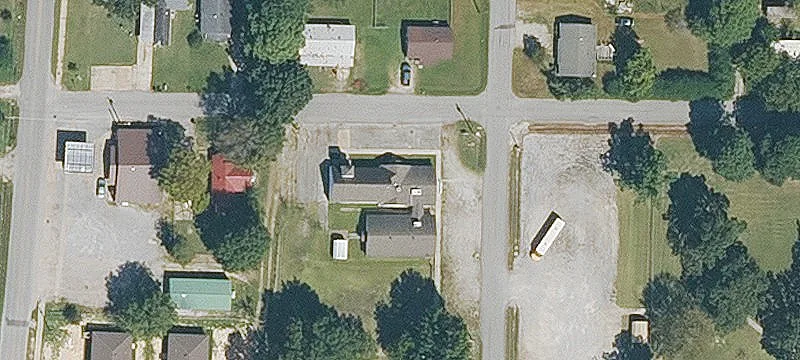 412 Newton St