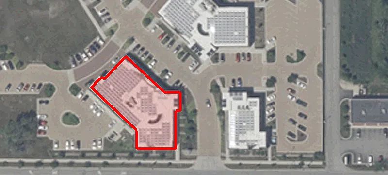 2235 Main St