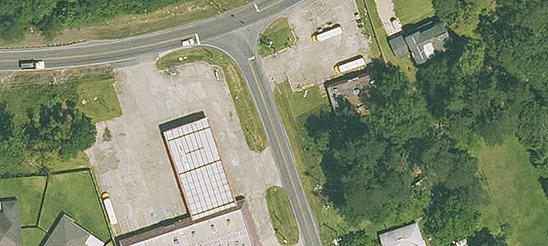 17070 Greenwell Springs Rd