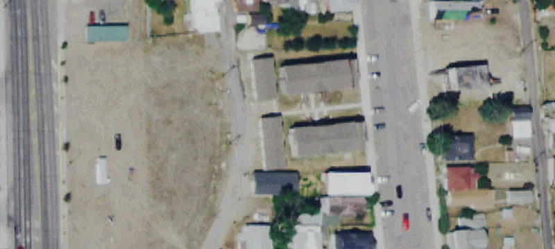 521 Dakota St