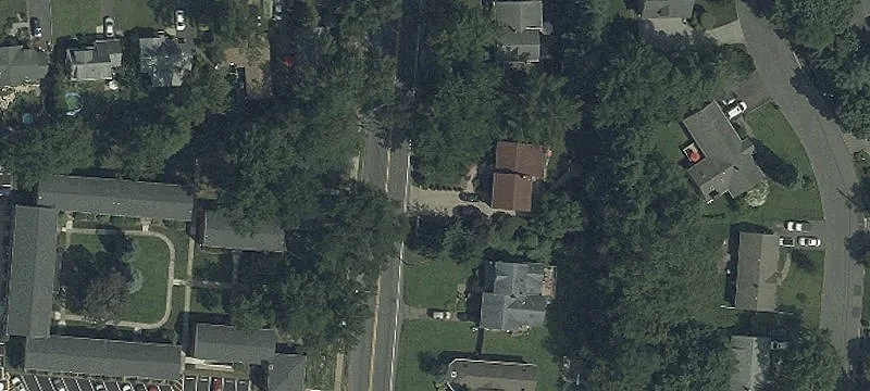 210 Knickerbocker Rd