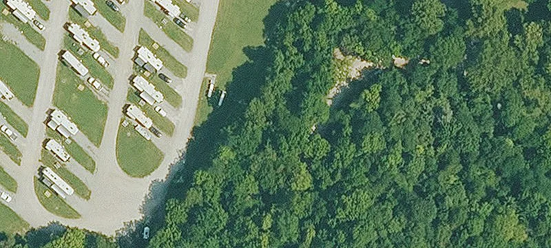 89 Chamberlain Ln