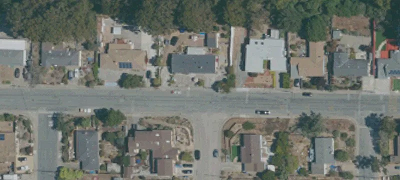 915 Ave