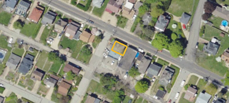 3200-3202 Willett Rd
