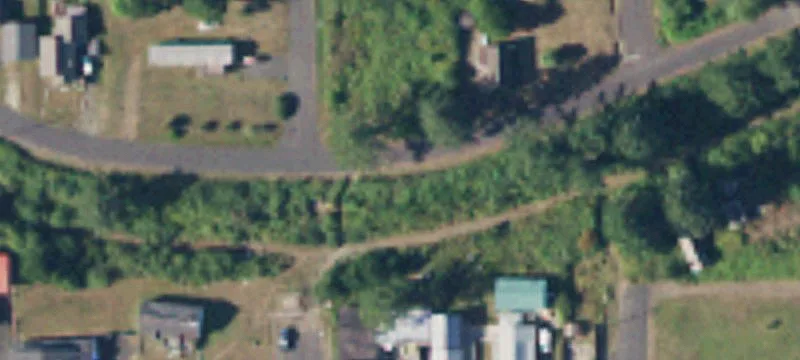 Railroad Ave