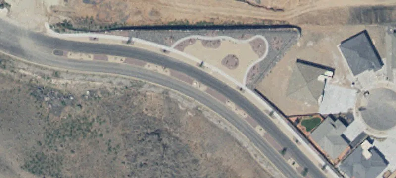 2400 W & Rlington Pkwy