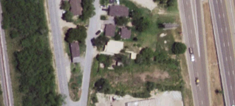 7504 Los Fresnos Ave