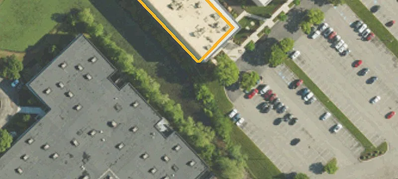 325 Sentry Pkwy