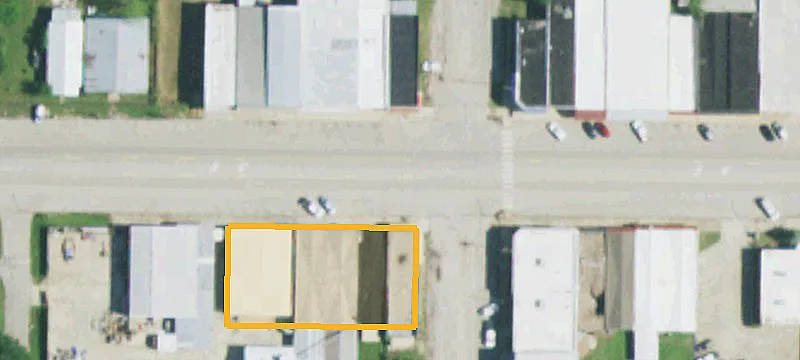 702 Carl Hubbel Blvd
