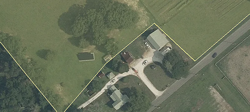 104/105 Acres
