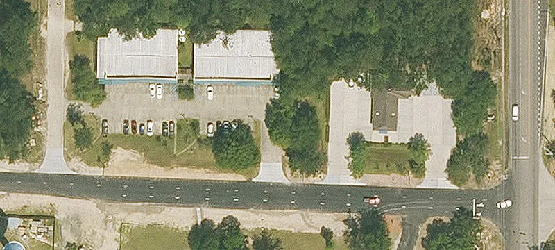 21489 Koop Dr
