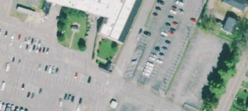 2001 Chamberlain Ave
