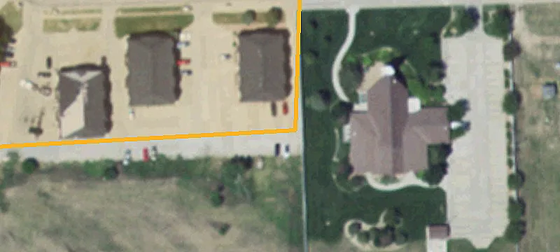 1221 Hammond Ln