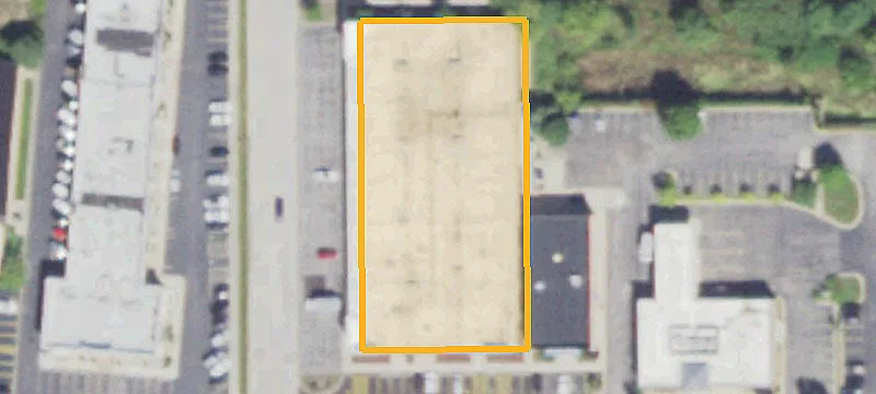 2422 Main St