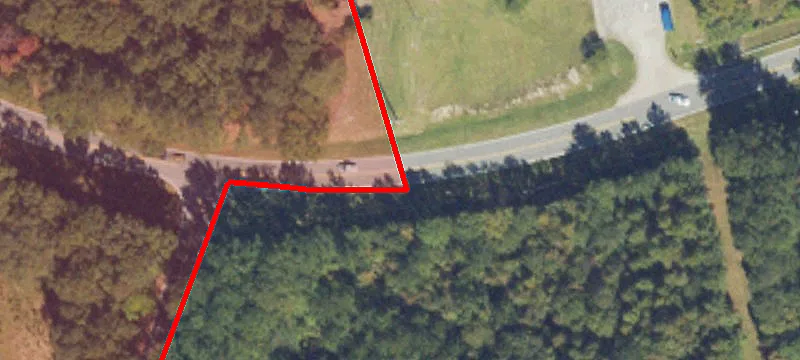 Cor Of Kenwood Dr & Longview Rd