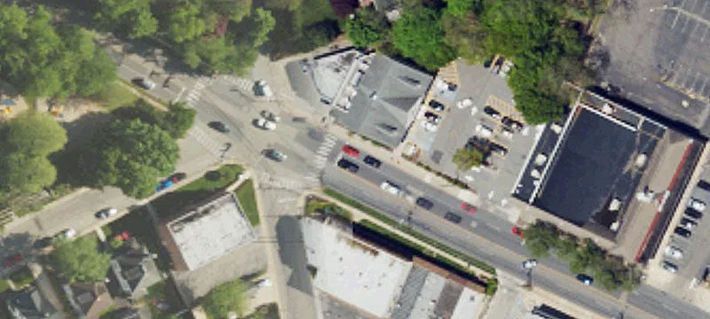 954 Montgomery Ave