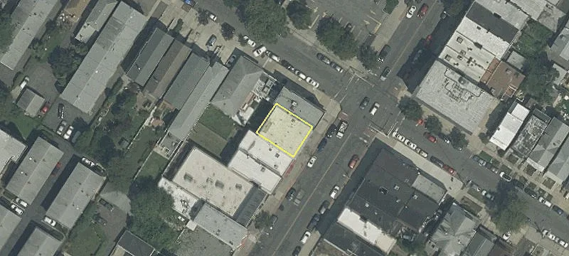 761 Broadway