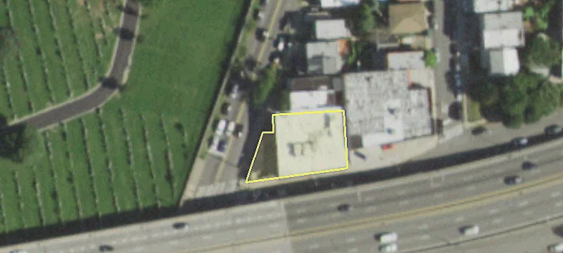 48-63 58 St