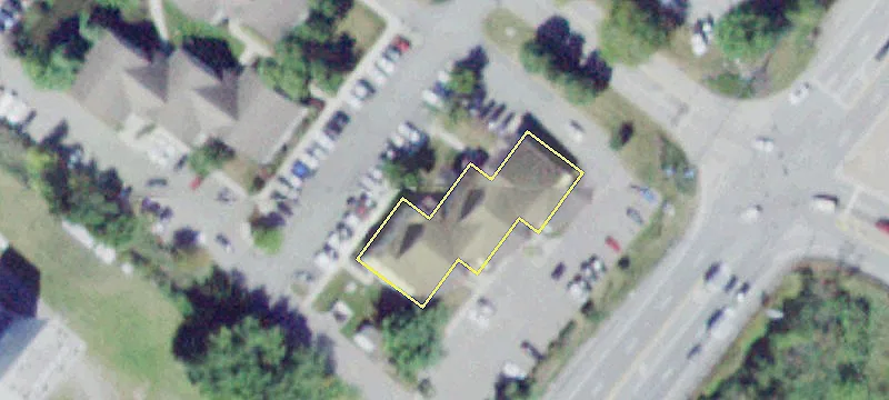 1 Hatfield Ln