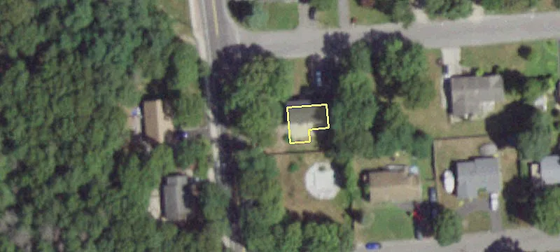 1801 Mastic Rd