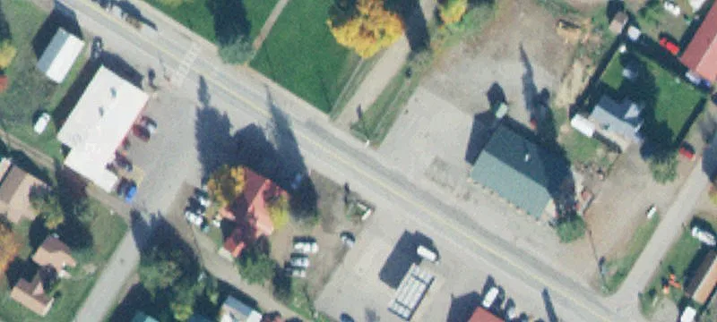 213 4 Ave