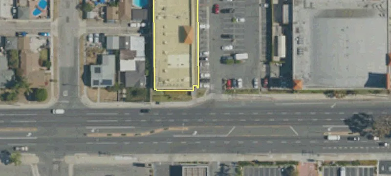 10915-10995 Rosecrans Ave