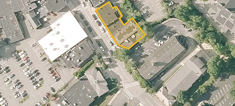 45 Walden St