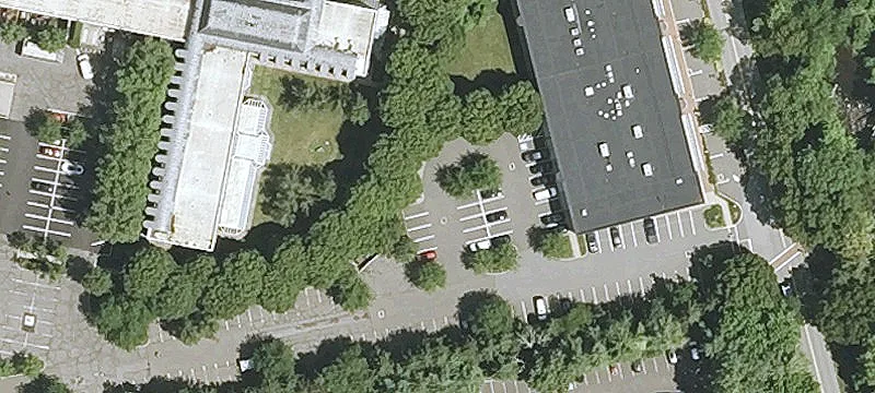 11 River Rd
