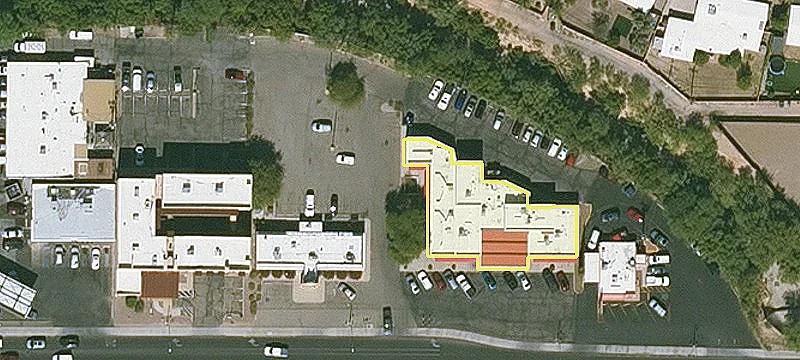 5541-5547 Grant Rd