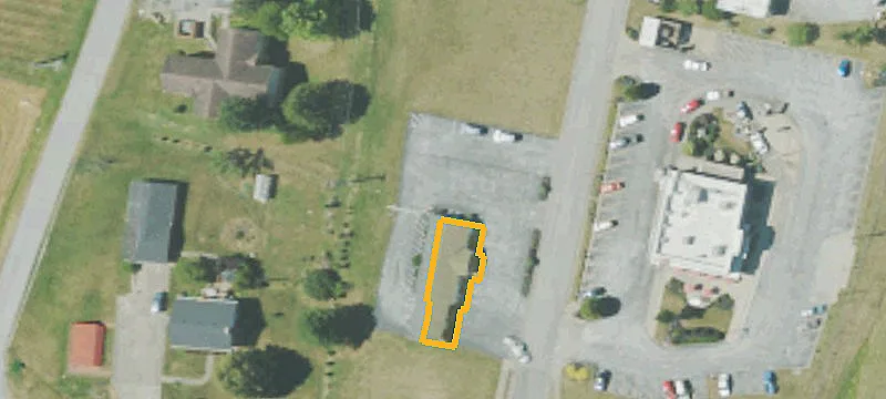 33 Windsor Dr