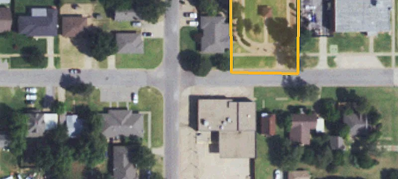 222 Tom Stafford Ave